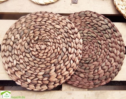 D30cm FishBone-Woven Water Hyacinth Placemats
