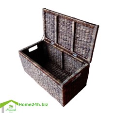 Dark Wooden Frame Water Hyacinth Trunk
