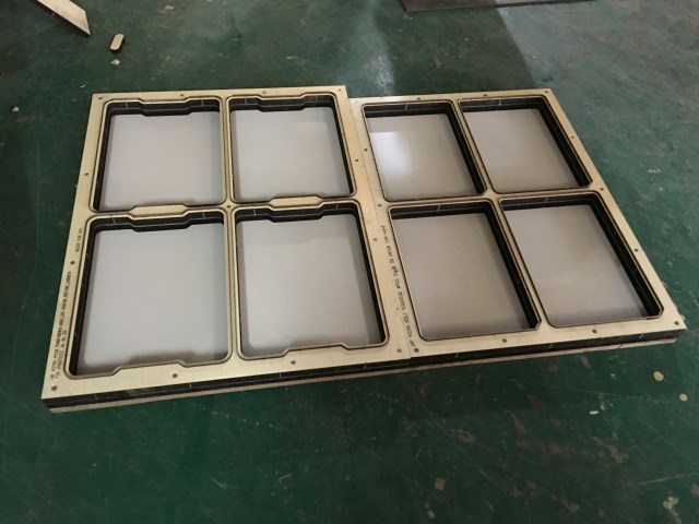 Cutting mould