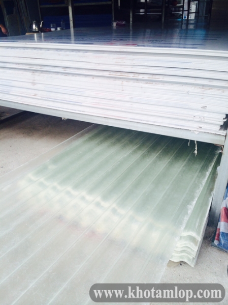 Composite plastic roofing sheet