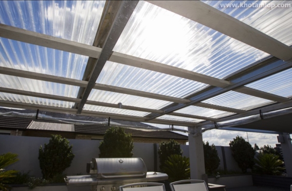 VinLight poly corrugated roofing sheet