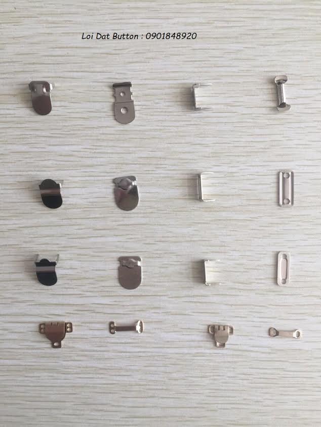 Metal buttons
