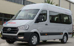 Hyundai Solati 16-seat minibus