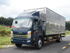 JAC N900 9-ton box truck