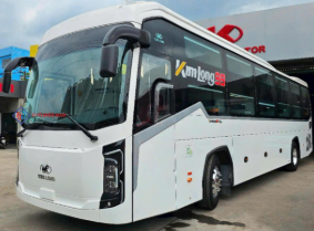 Kim Long N99 22-berth sleeper coach with restroom