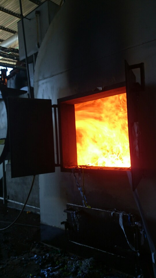 Waste incineration furnace
