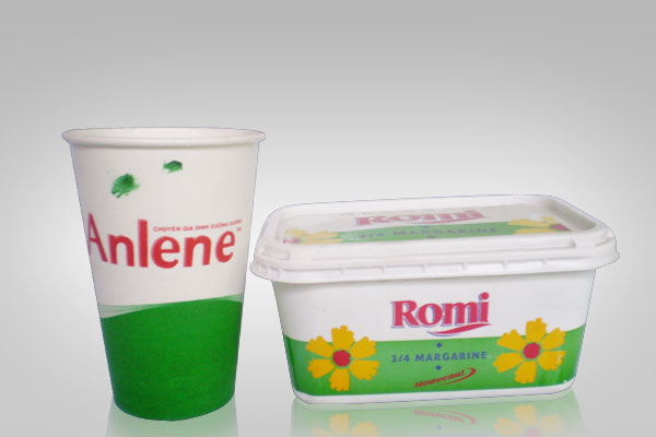 Silk screen printing on plastic items