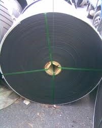 Rubber conveyor belt