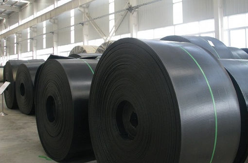 Rubber conveyor belt