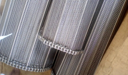 Stainless steel grating