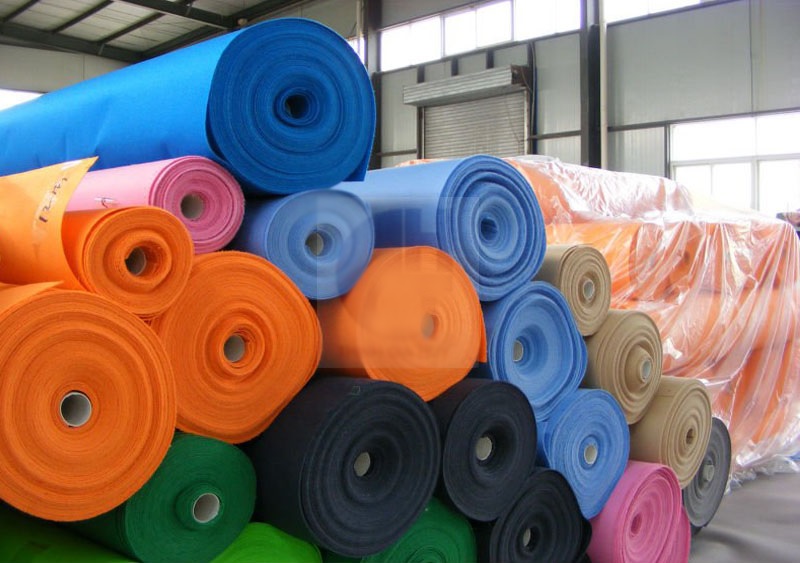 Paper yarn roll
