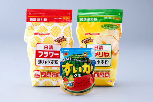 Film laminated zipper package