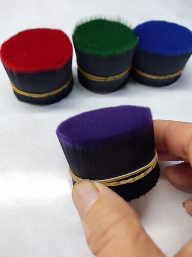 New model - color eyelash extensions