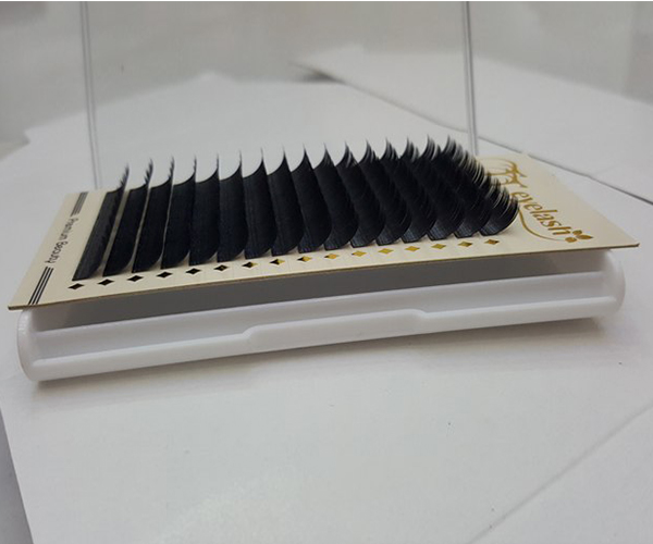 Big eyelash extensions