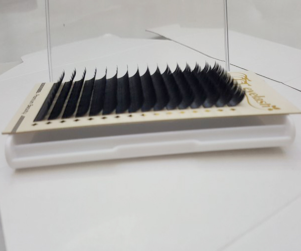 Big eyelash extensions