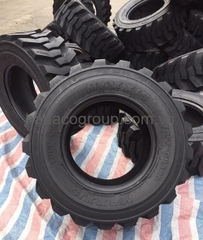 Maxxis excavator tire