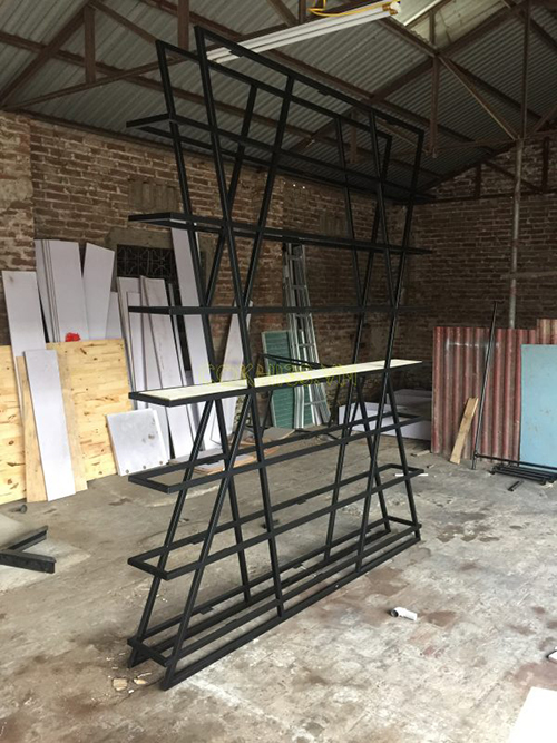 Electrostatic painted steel rack