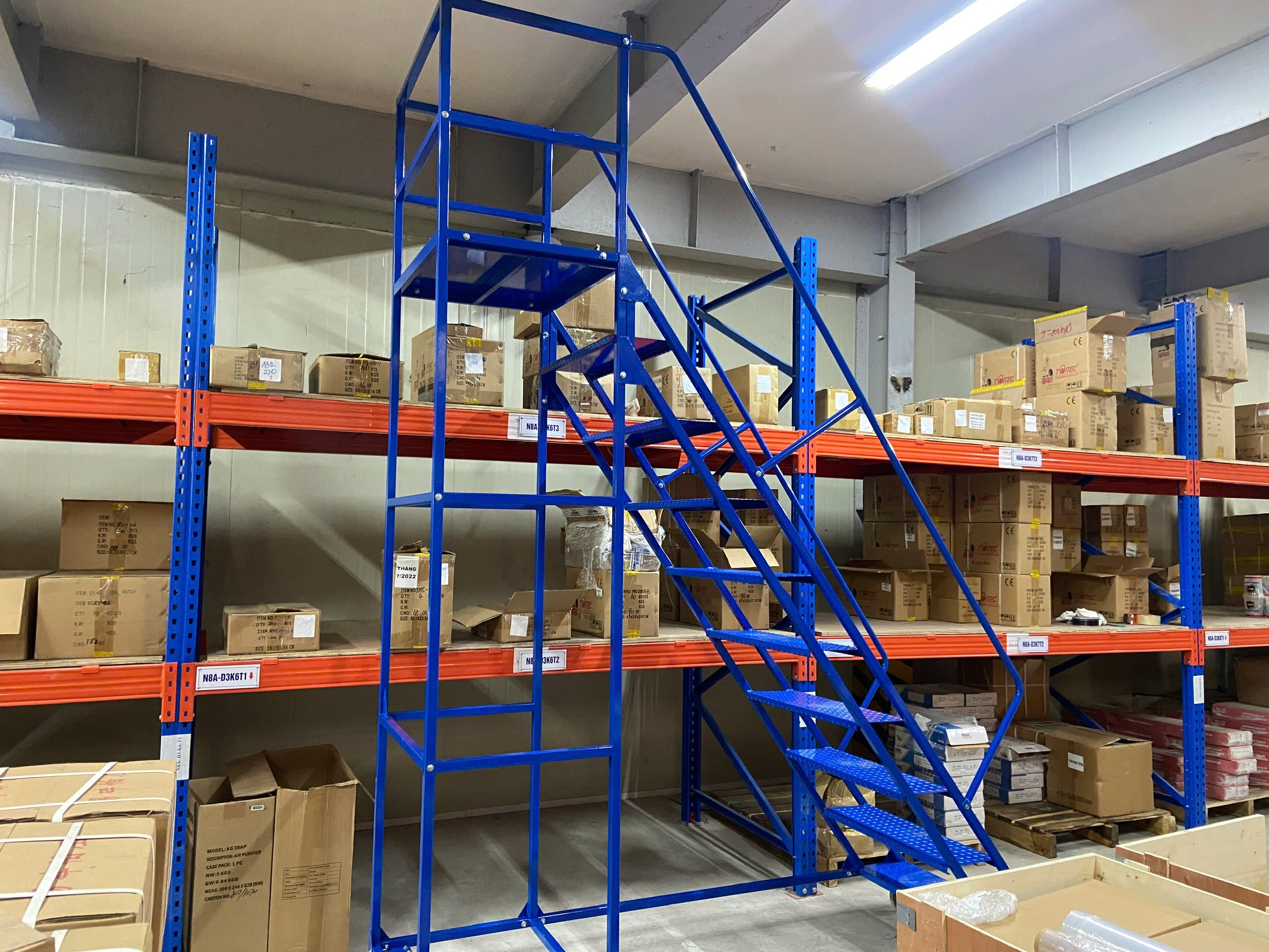 Rolling ladder