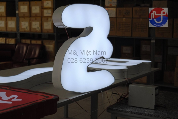 2-component aluminium letters