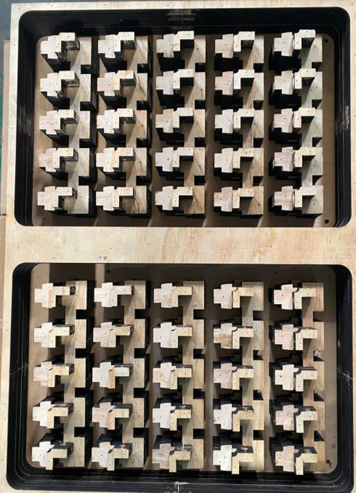 Thermoforming mold