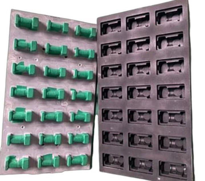 Thermoforming mold