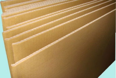 Corrugated carton