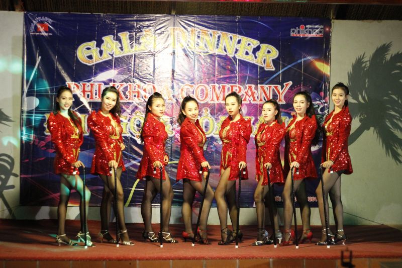 Cung cap nhom nhay