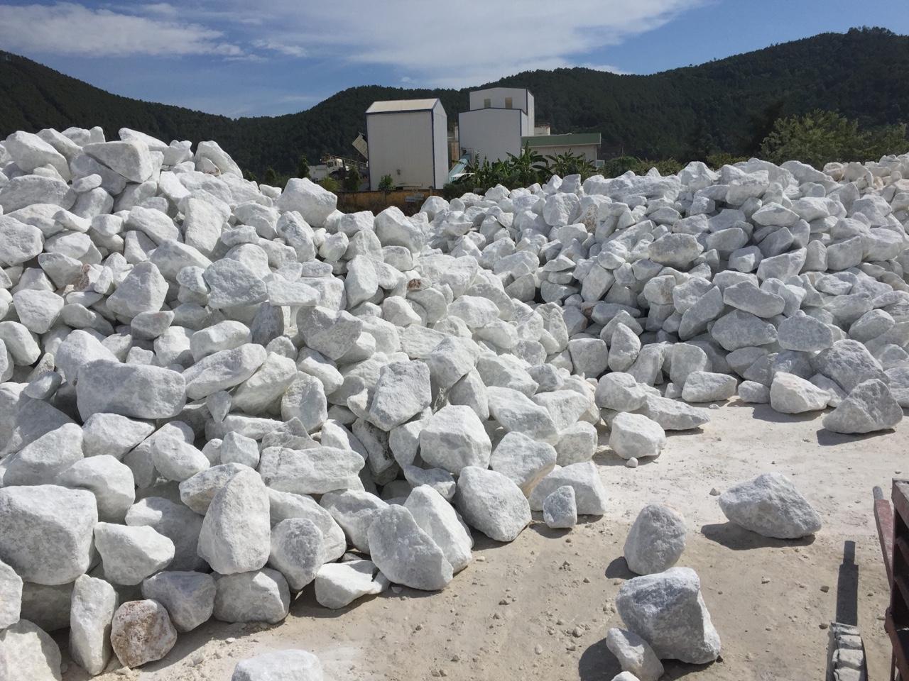 Lump stone