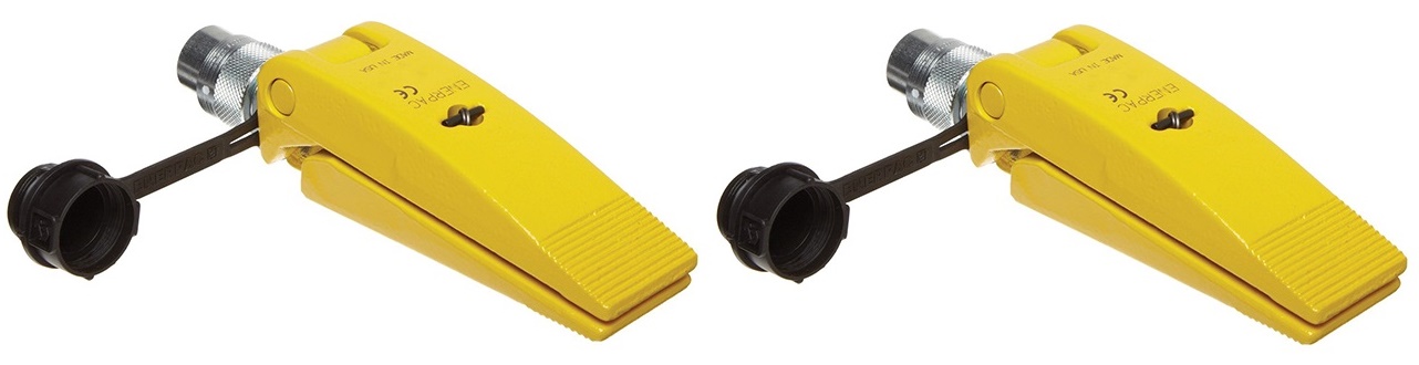 Hydraulic flange spreader
