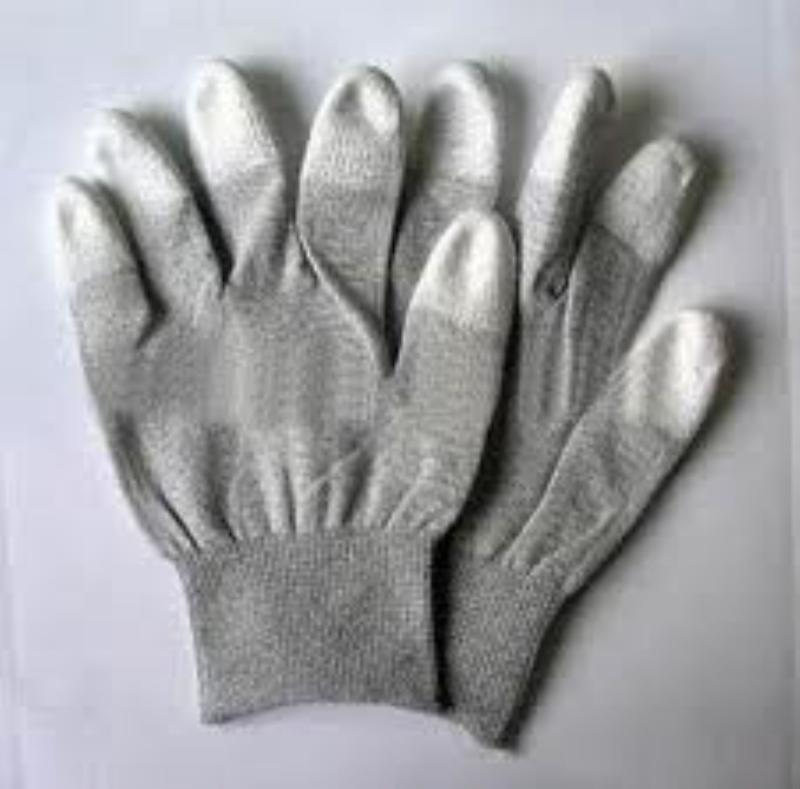 Cleanroom gloves