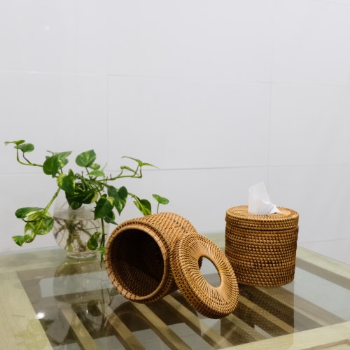 Tissue box