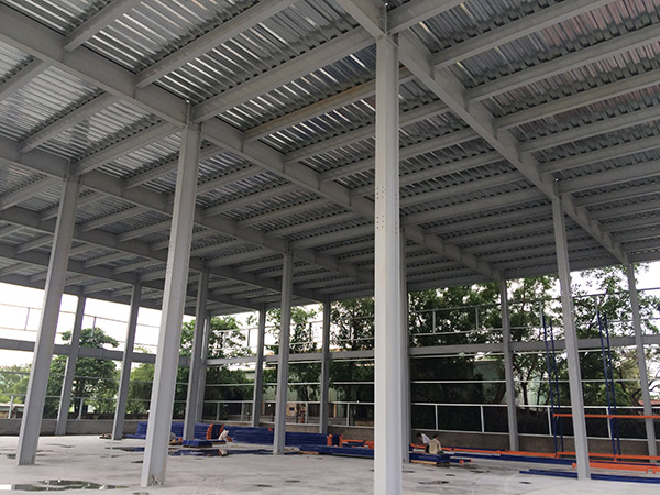 Decking floor construction