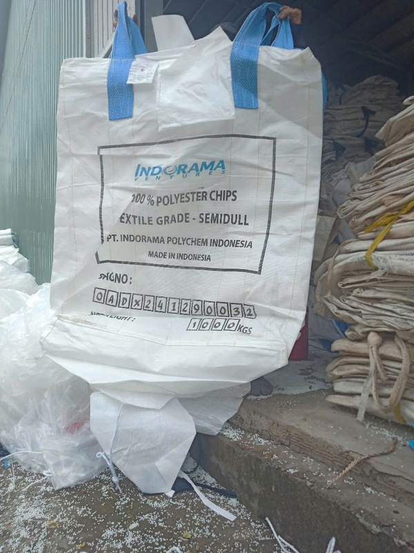 Discharge bottom jumbo bag