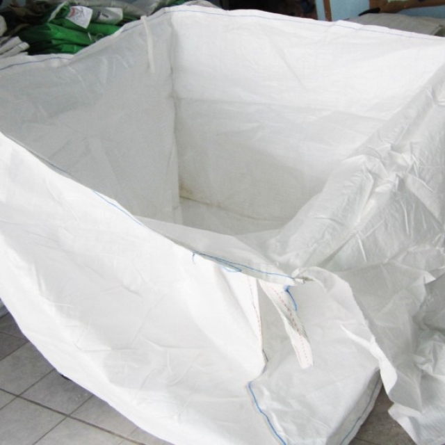 Three-sided open top jumbo bag