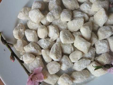 Stone powder for food