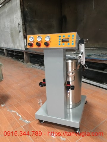 Electrostatic spray guns
