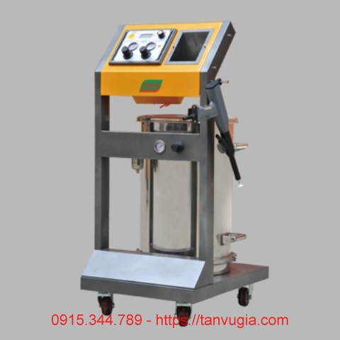 Electrostatic spray guns