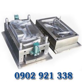 Deep drawing mould