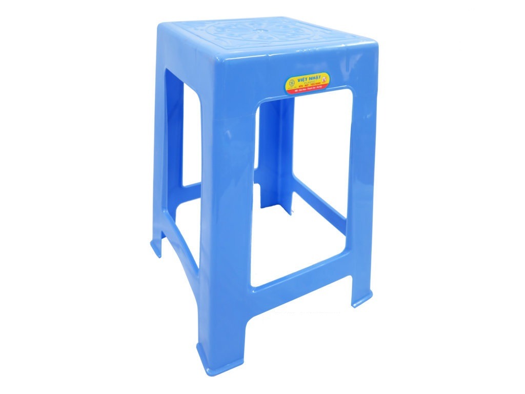 Plastic chair