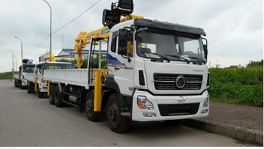 Truck mounted crane