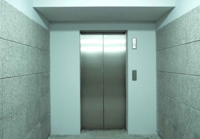 Hospital elevator