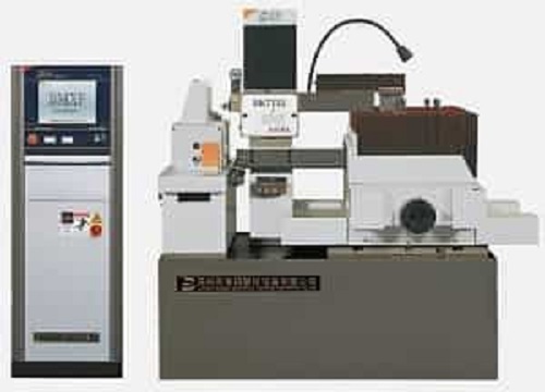 EDM wire cutting machine