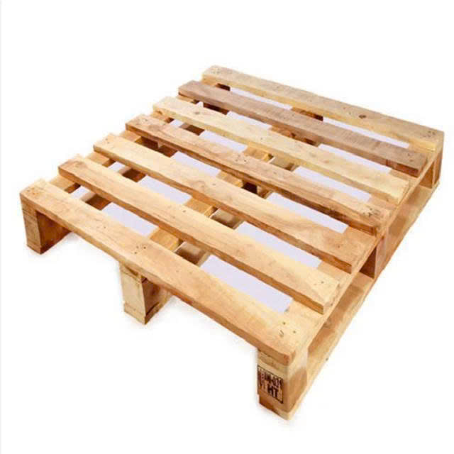 Wooden pallet