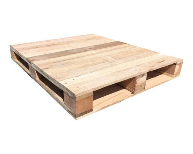 Wooden pallet