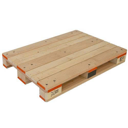 Wooden pallet