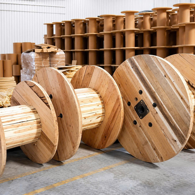 Wooden bobbin, wwooden spool