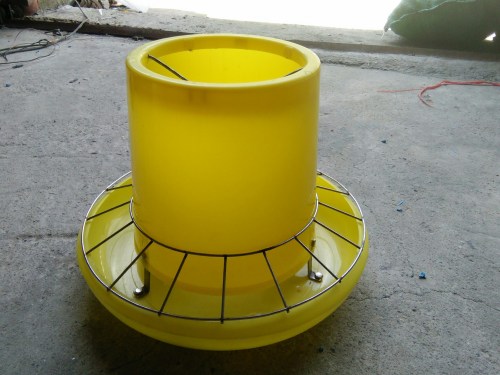 Automatic Poultry Chicken Feeder