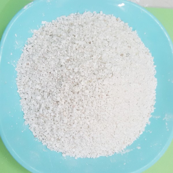 Limestone for chick