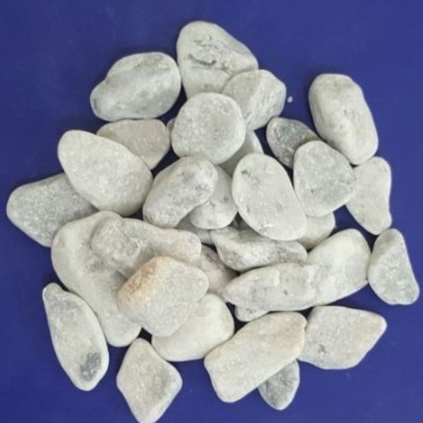 Pebble tumbled stone for garden decoration