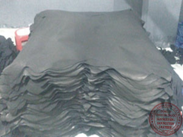Semi chrome cow leather